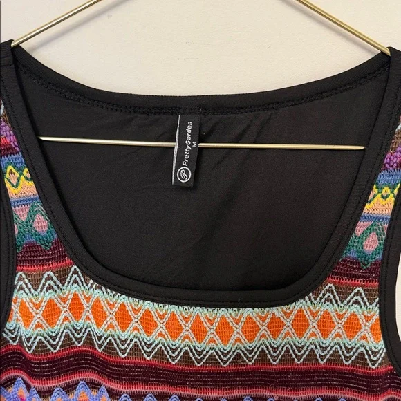 Colorful Patterned Sleeveless Dress 🌈 - Picture 3 of 4